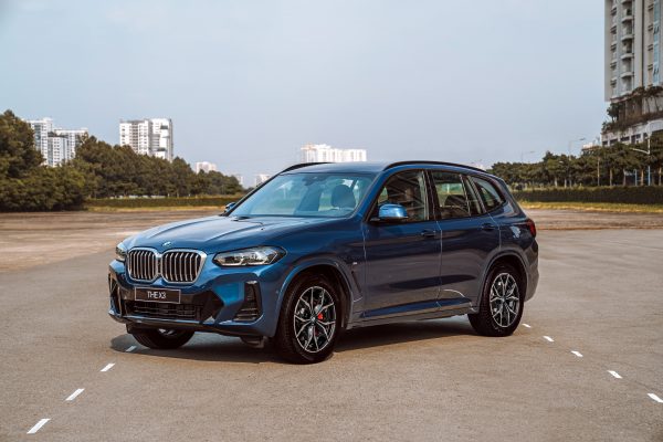 Thiết kế đầu xe ấn tượng của BMW X3